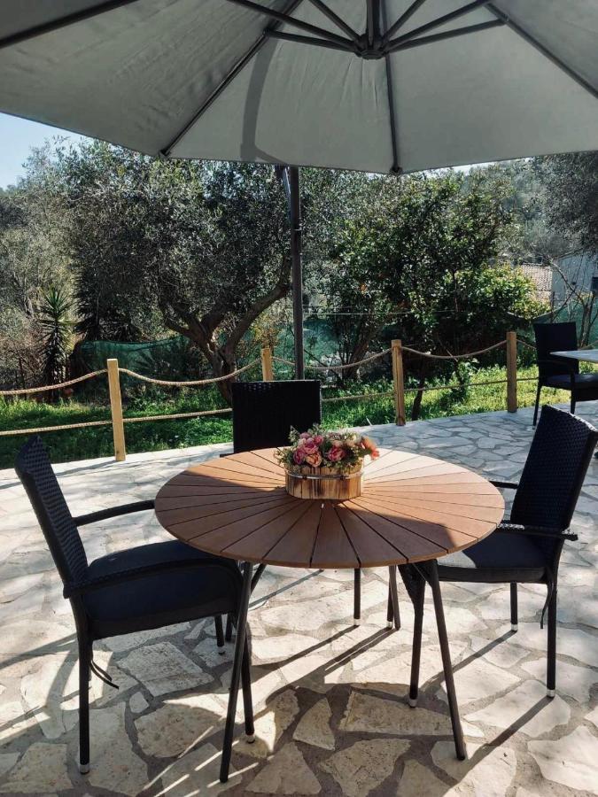 Moxy Paxos Apartments Gaios Extérieur photo